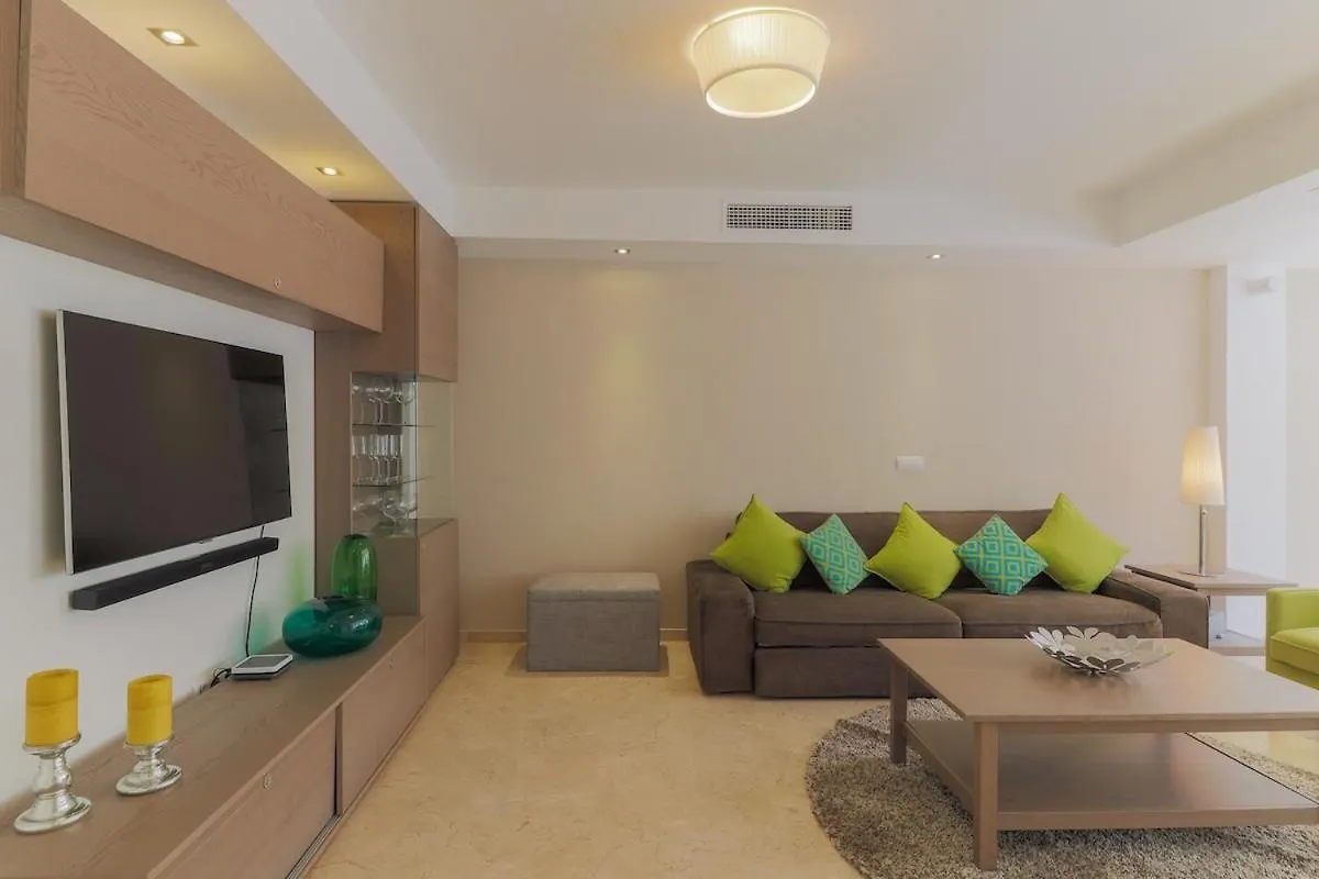 C43 - Family House With Terrace And Shared Pool Villa Benalmádena Spanien
